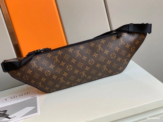 Cheap LOUIS CHRISTOPHER VUITTON BUMBAG 0813